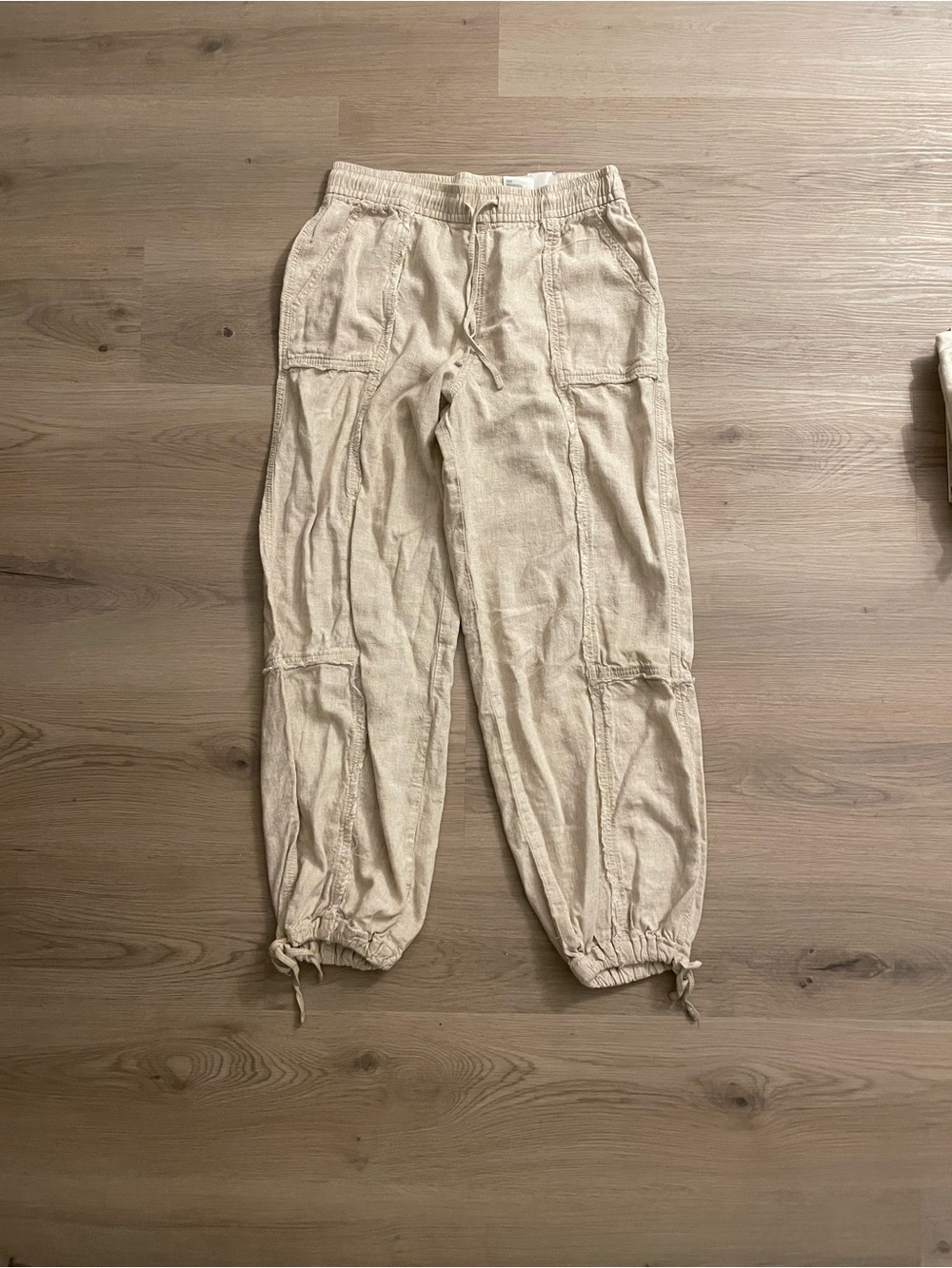 Women’s Casual Drawstring Cargo Pants in Beige